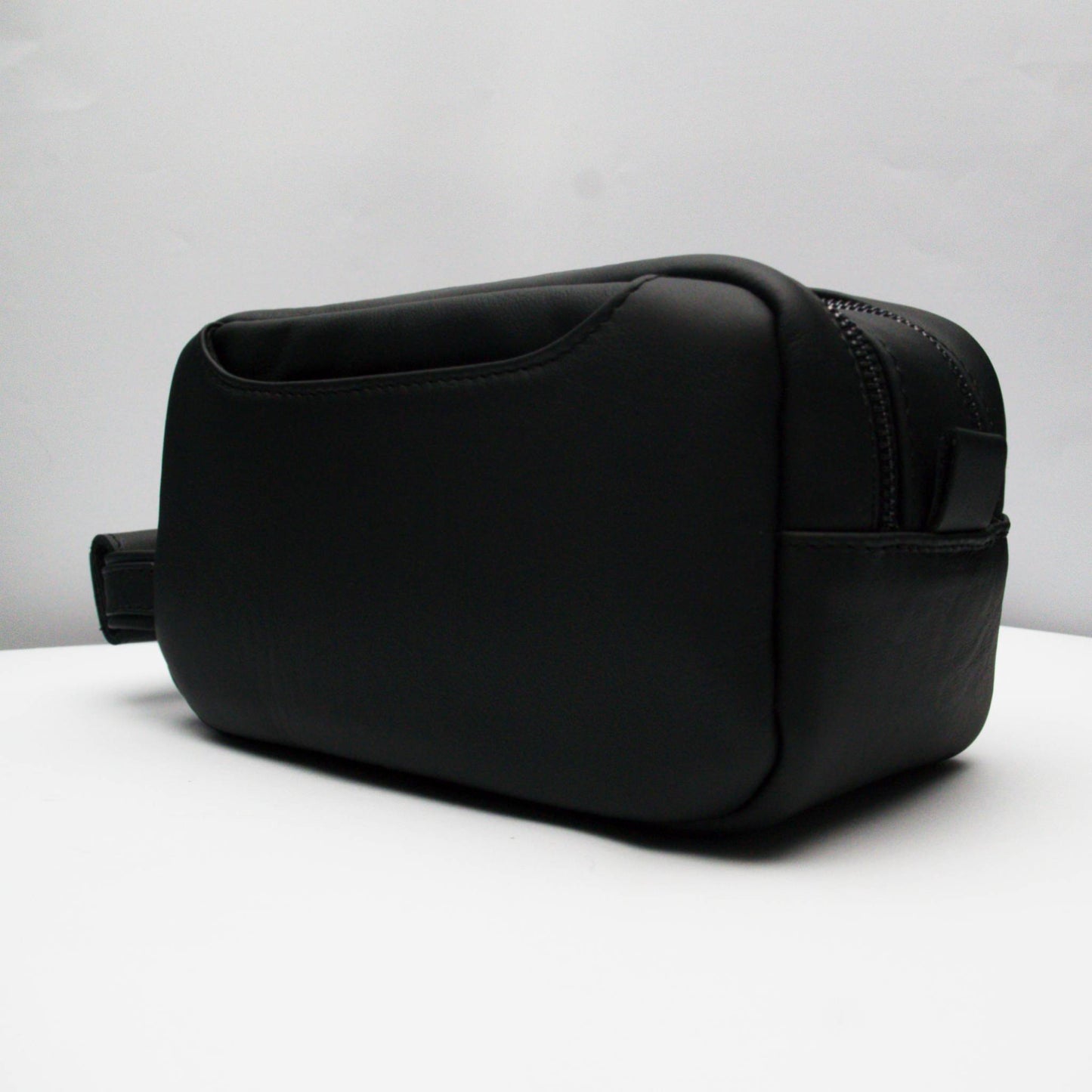 NECESER FALCO || NEGRO