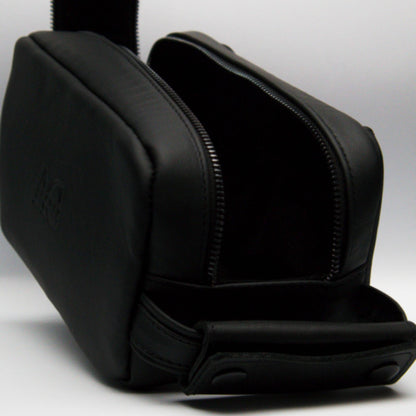 NECESER FALCO || NEGRO